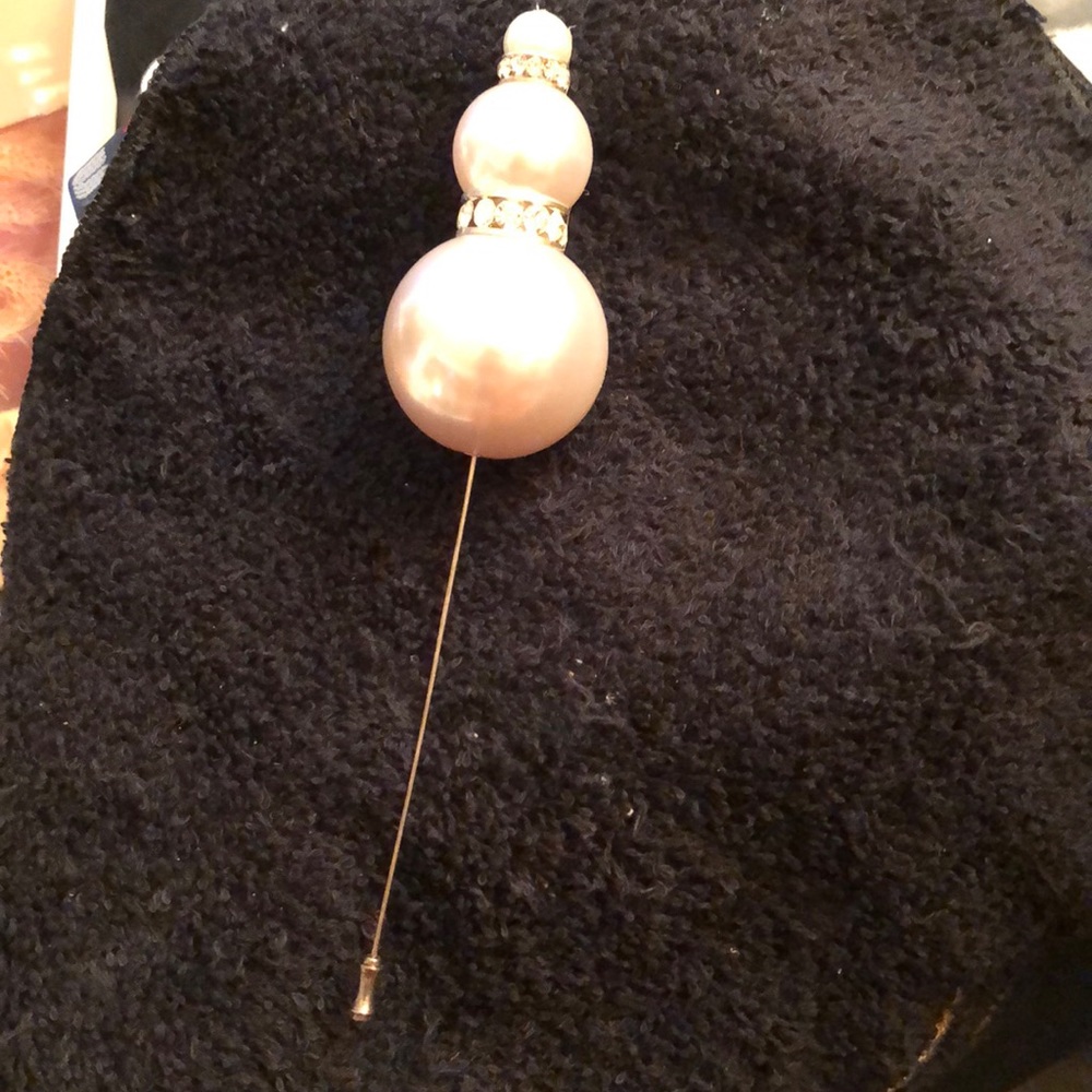 HAT PIN